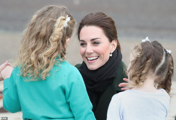 Catherine, Duchess of Cambridge pic #1113044