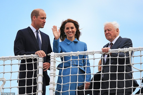 Catherine, Duchess of Cambridge pic #1179923