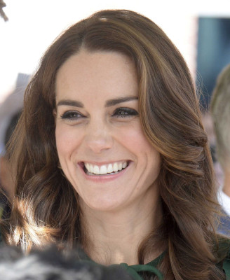 Catherine, Duchess of Cambridge pic #880345