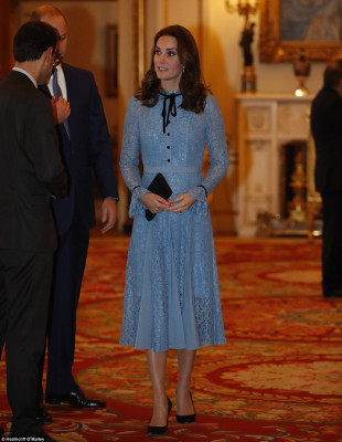 Catherine, Duchess of Cambridge pic #970253