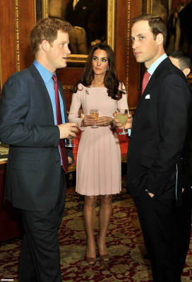 Catherine, Duchess of Cambridge pic #490914