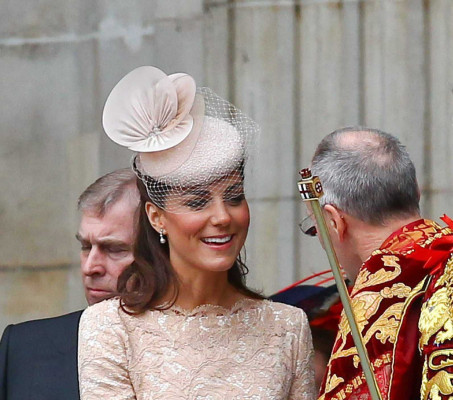 Catherine, Duchess of Cambridge pic #496622