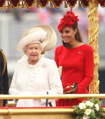 Catherine, Duchess of Cambridge pic #496452