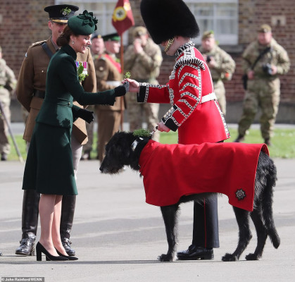 Catherine, Duchess of Cambridge pic #1116122