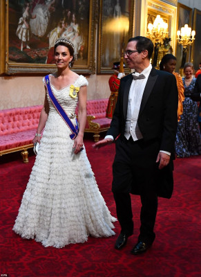 photo 21 in Catherine, Duchess of Cambridge gallery [id1142430] 2019-06-04 00:00:00