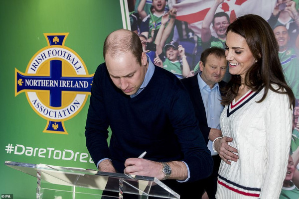 Catherine, Duchess of Cambridge pic #1112494