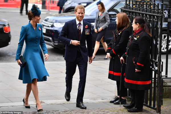 Catherine, Duchess of Cambridge pic #1126779