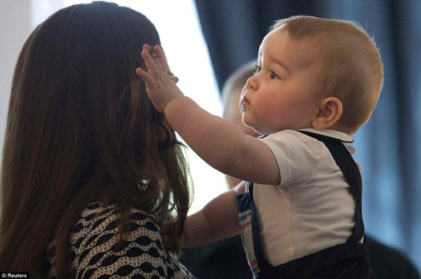 Catherine, Duchess of Cambridge pic #689196