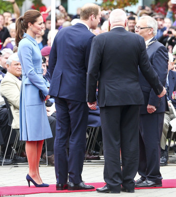 Catherine, Duchess of Cambridge pic #689612