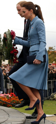Catherine, Duchess of Cambridge pic #689595
