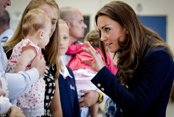 Catherine, Duchess of Cambridge pic #689772