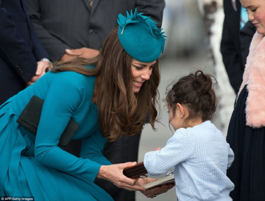 Catherine, Duchess of Cambridge pic #690504