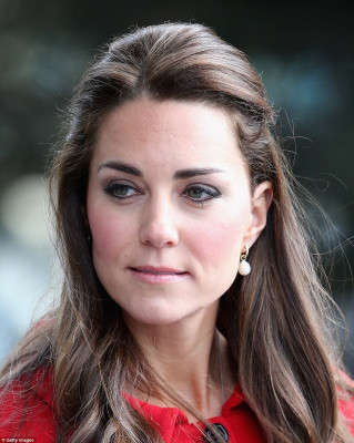 Catherine, Duchess of Cambridge pic #690473