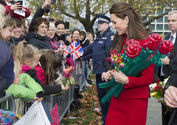 Catherine, Duchess of Cambridge pic #690485