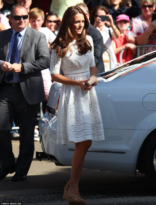 Catherine, Duchess of Cambridge pic #691388