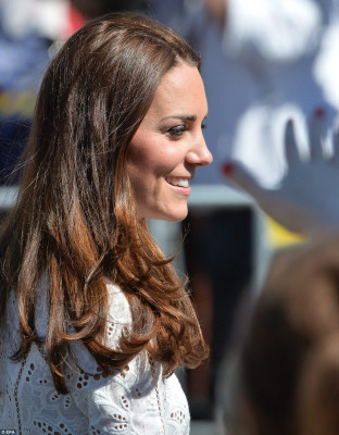 Catherine, Duchess of Cambridge pic #691380