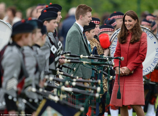 Catherine, Duchess of Cambridge pic #705403
