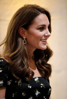 Catherine, Duchess of Cambridge pic #1114979