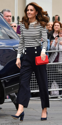 Catherine, Duchess of Cambridge pic #1145901