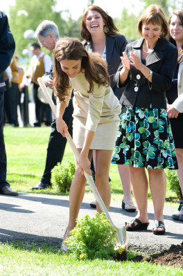 Catherine, Duchess of Cambridge pic #698430