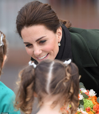 Catherine, Duchess of Cambridge pic #1113045