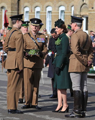 Catherine, Duchess of Cambridge pic #1116124
