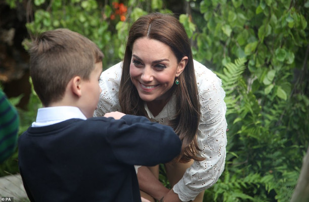photo 11 in Catherine, Duchess of Cambridge gallery [id1141461] 2019-06-04 00:00:00