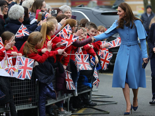 Catherine, Duchess of Cambridge pic #1112511