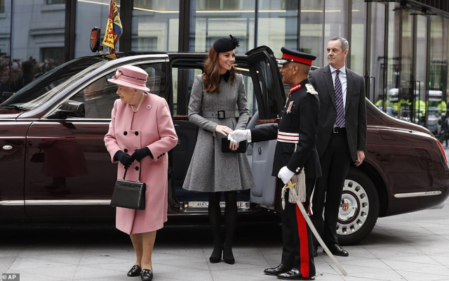 Catherine, Duchess of Cambridge pic #1116881