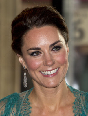 Catherine, Duchess of Cambridge pic #488764