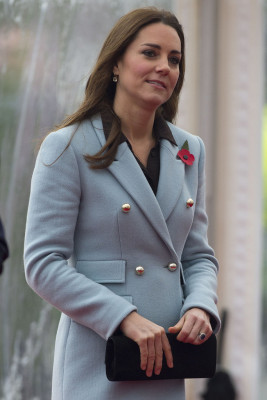 Catherine, Duchess of Cambridge pic #740337