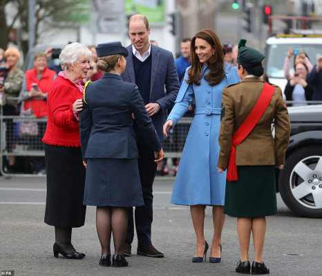 Catherine, Duchess of Cambridge pic #1112447