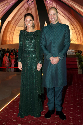 Catherine, Duchess of Cambridge pic #1195496
