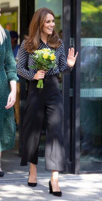 Catherine, Duchess of Cambridge pic #1180091