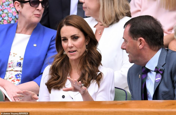 Catherine, Duchess of Cambridge pic #1153987