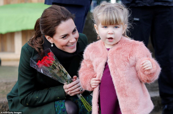 Catherine, Duchess of Cambridge pic #1113050