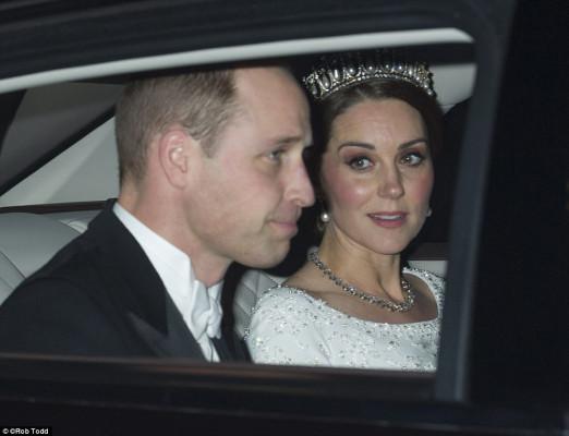 Catherine, Duchess of Cambridge pic #988015