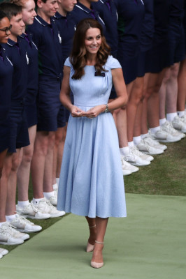 Catherine, Duchess of Cambridge pic #1195724
