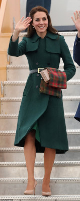 Catherine, Duchess of Cambridge pic #1112454