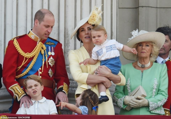 Catherine, Duchess of Cambridge pic #1144131
