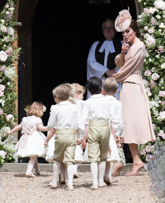 Catherine, Duchess of Cambridge pic #935381
