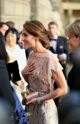 Catherine, Duchess of Cambridge pic #935690