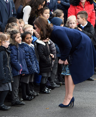 Catherine, Duchess of Cambridge pic #997040