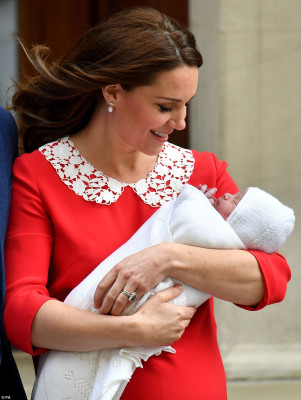 Catherine, Duchess of Cambridge pic #1031534