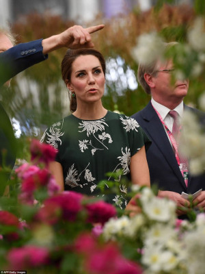 Catherine, Duchess of Cambridge pic #936250