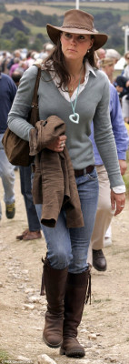 Catherine, Duchess of Cambridge pic #944299