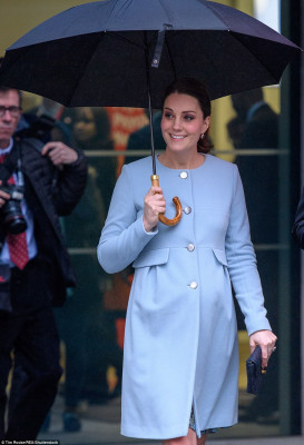 Catherine, Duchess of Cambridge pic #1002541