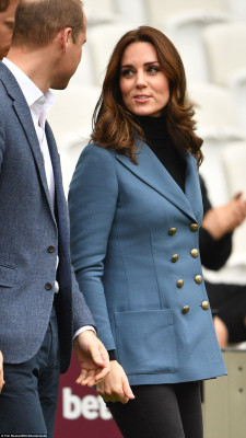 Catherine, Duchess of Cambridge pic #973253
