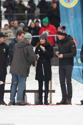 Catherine, Duchess of Cambridge pic #1003948