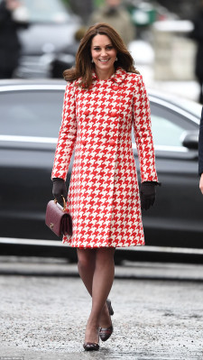 Catherine, Duchess of Cambridge pic #1004198